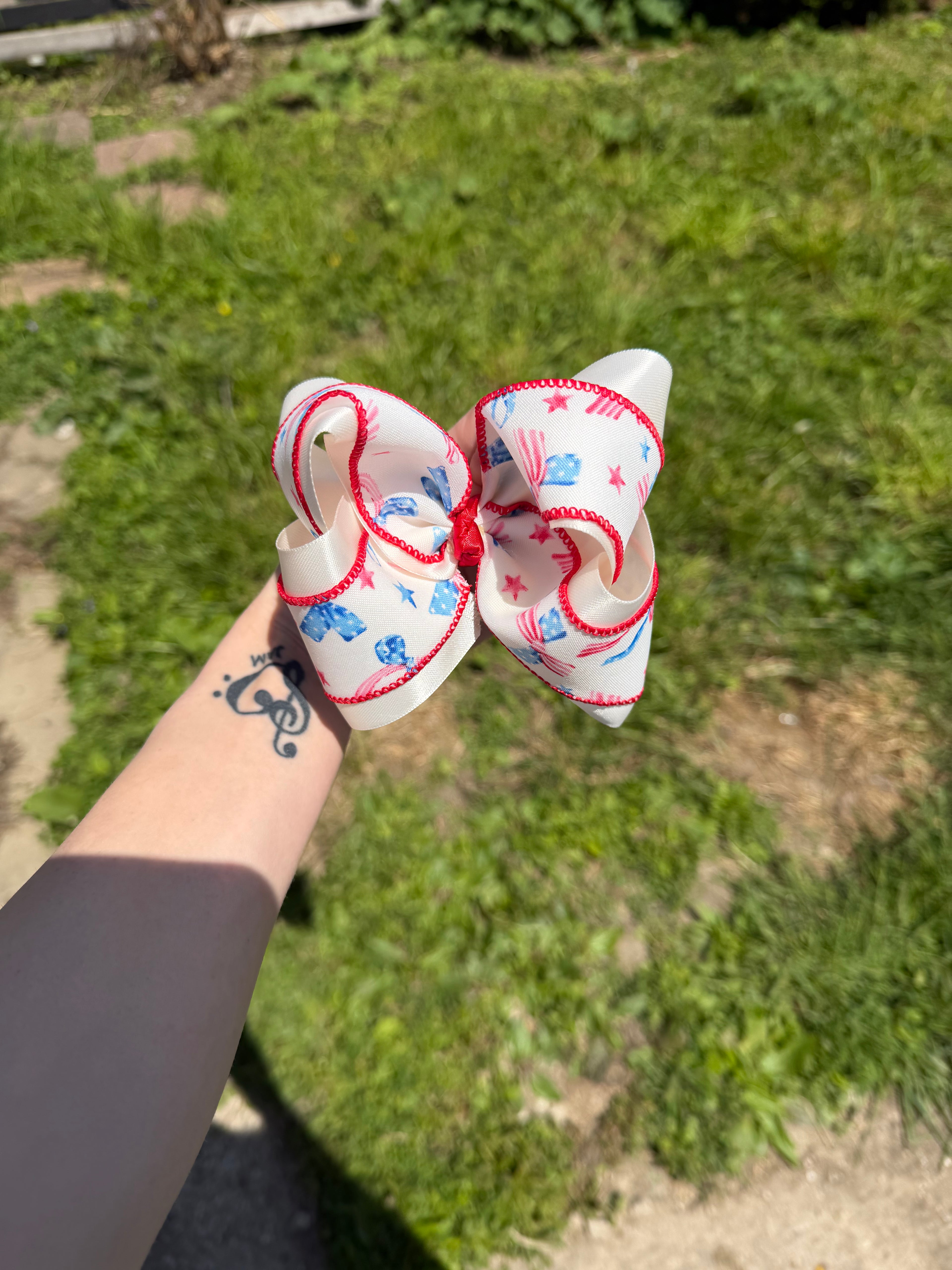 4th of July Bows US | 3” Piggies – 6” Statement